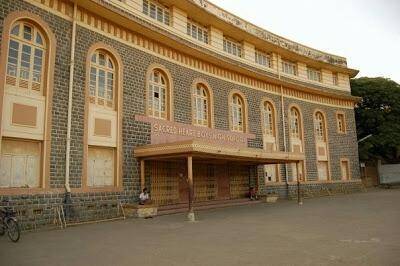 Sacred Heart Boys High School one of the Best Schools in Santacruz west
