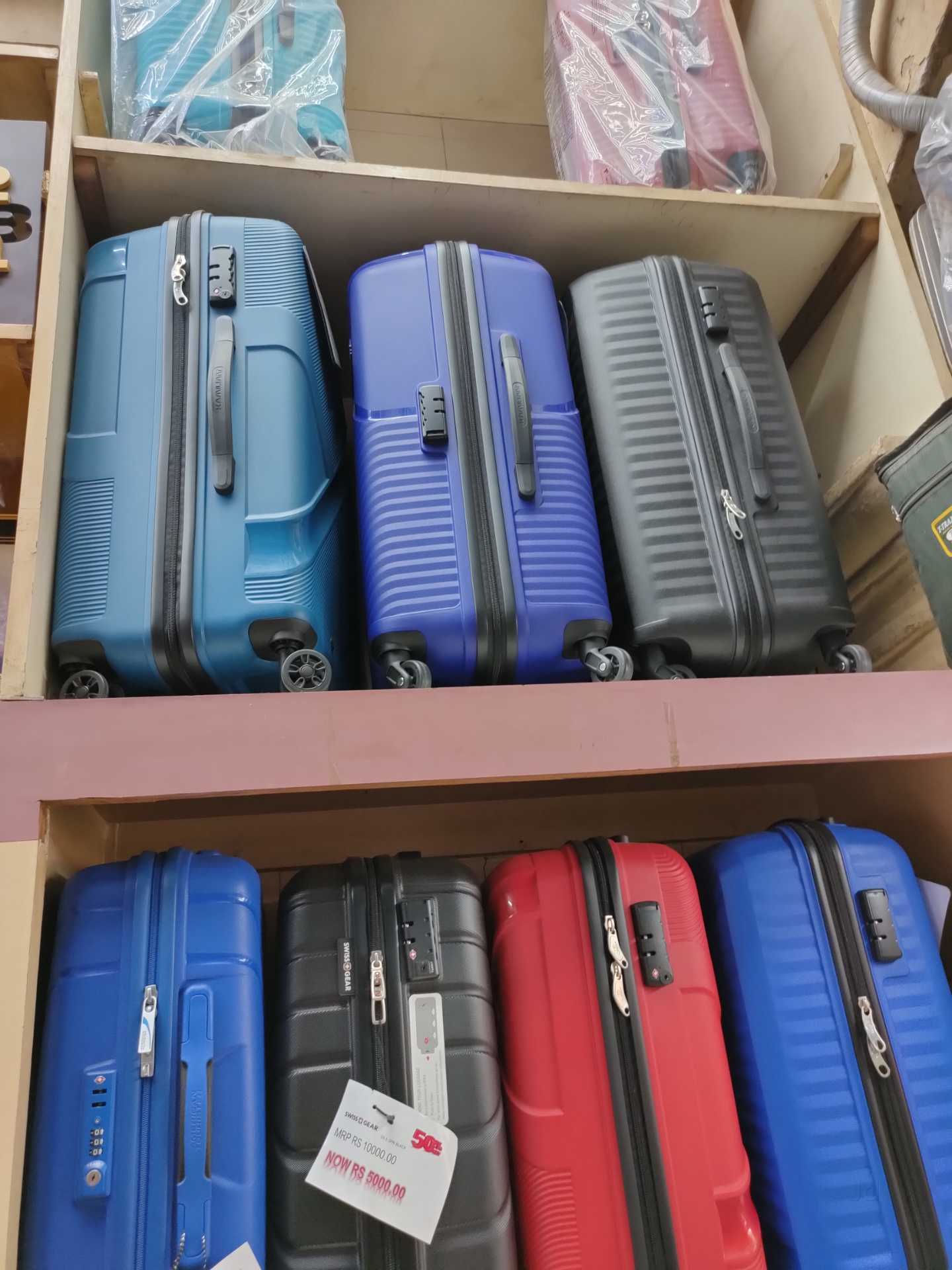 Vijay Novelty Stores in Fort,Mumbai Best SafariBag Dealers in Mumbai