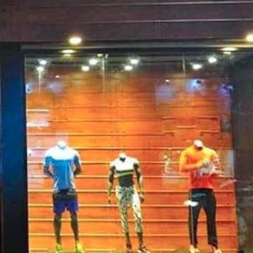 nike shoes showroom in mulund