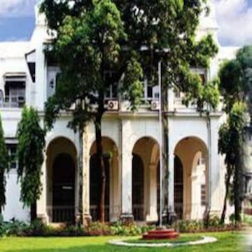 Haffkine Institute For Training Research &amp; Testing in Parel,Mumbai 