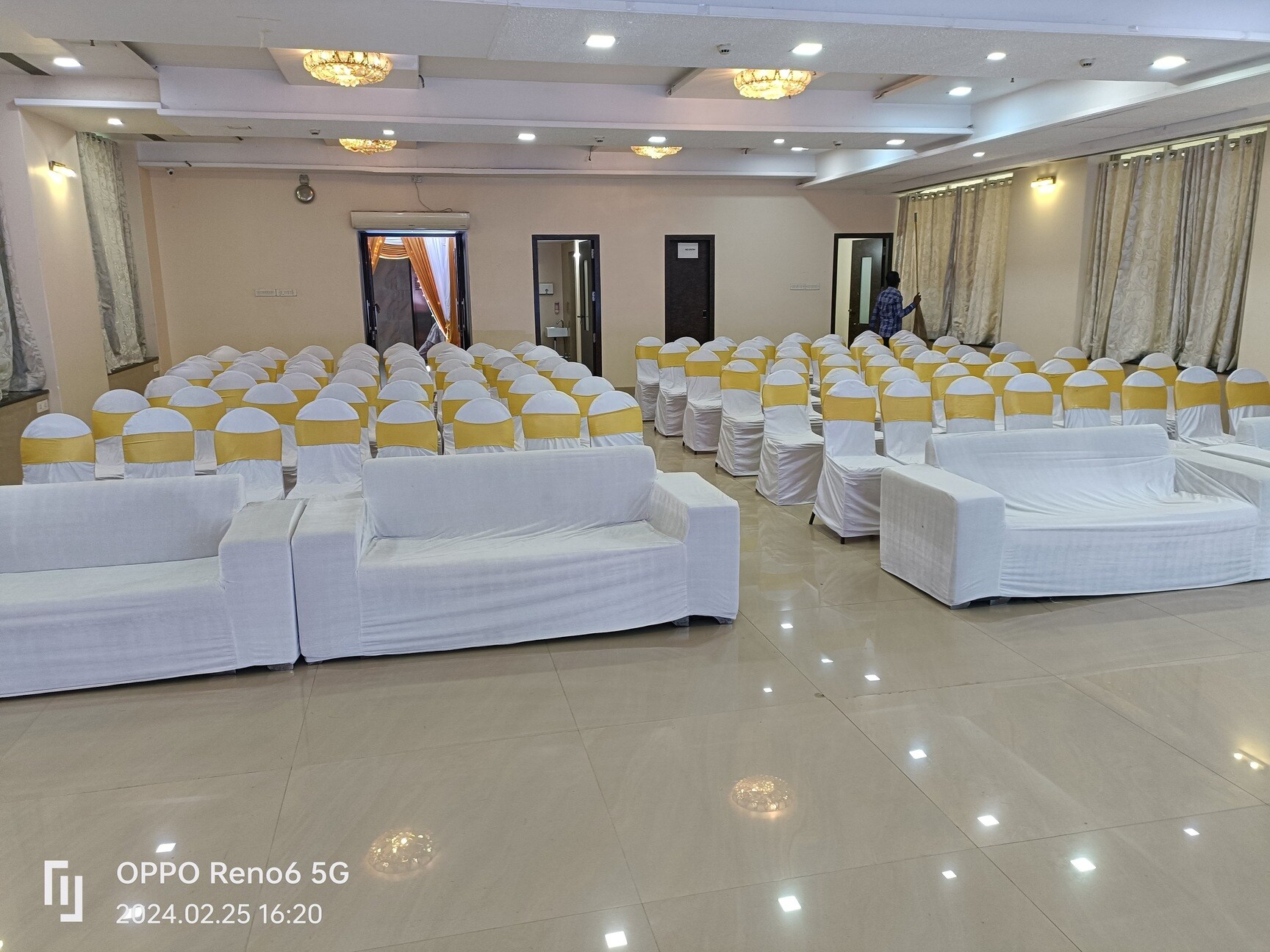 Karmveer Sports Complex in Four Bunglowsandheri West,Mumbai Best