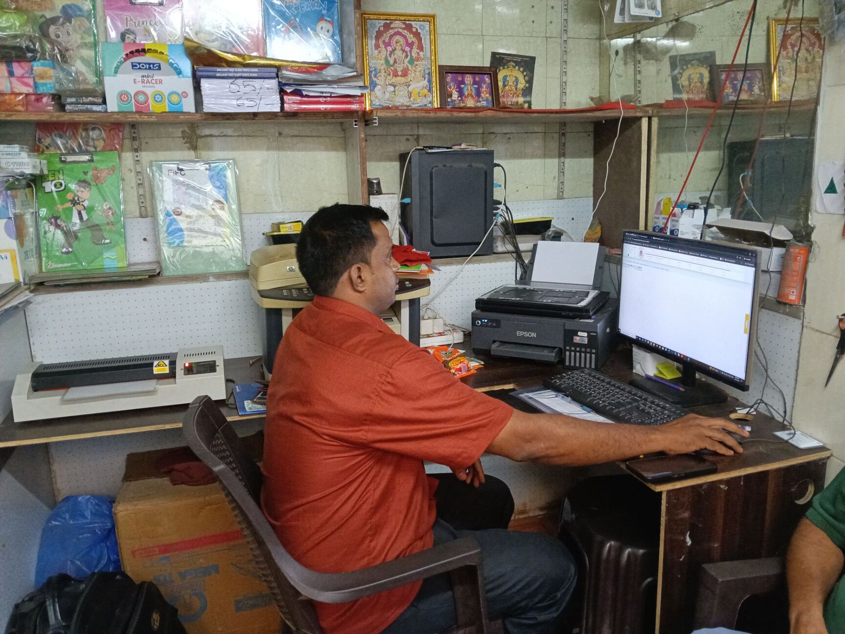 Trusted Pan Card Agents in Ghatkopar West, Mumbai - Quick & Easy