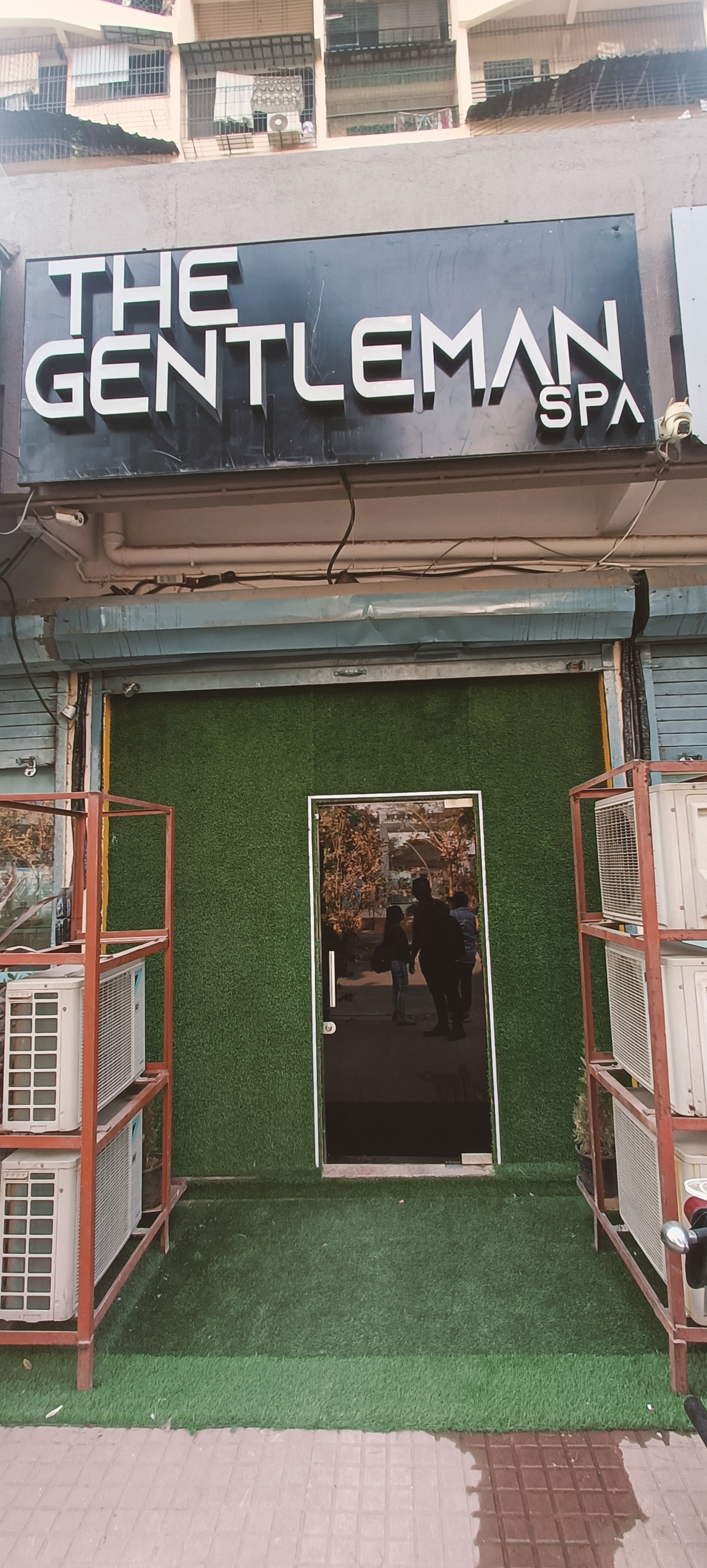 The Gentleman Spa in Kharghar,Navi Mumbai - Best Body Massage