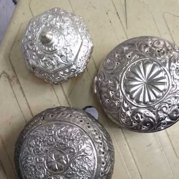 Silver Palace in Zaveri Bazar-Kalbadevi,Mumbai - Best Handicraft