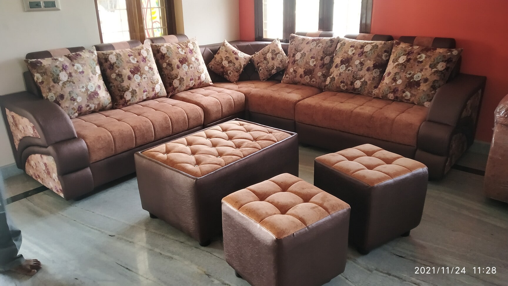 Sofa gadi design discount