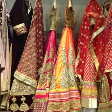 Bridal lehenga shops in borivali on sale