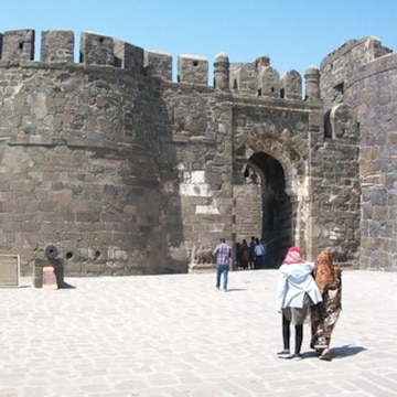 Менің арық дос қызымды ренжітті