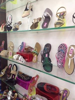 Skechers showroom in borivali deals