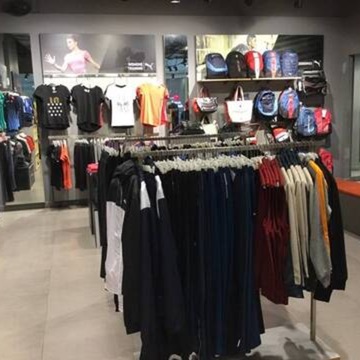 Puma viviana mall store