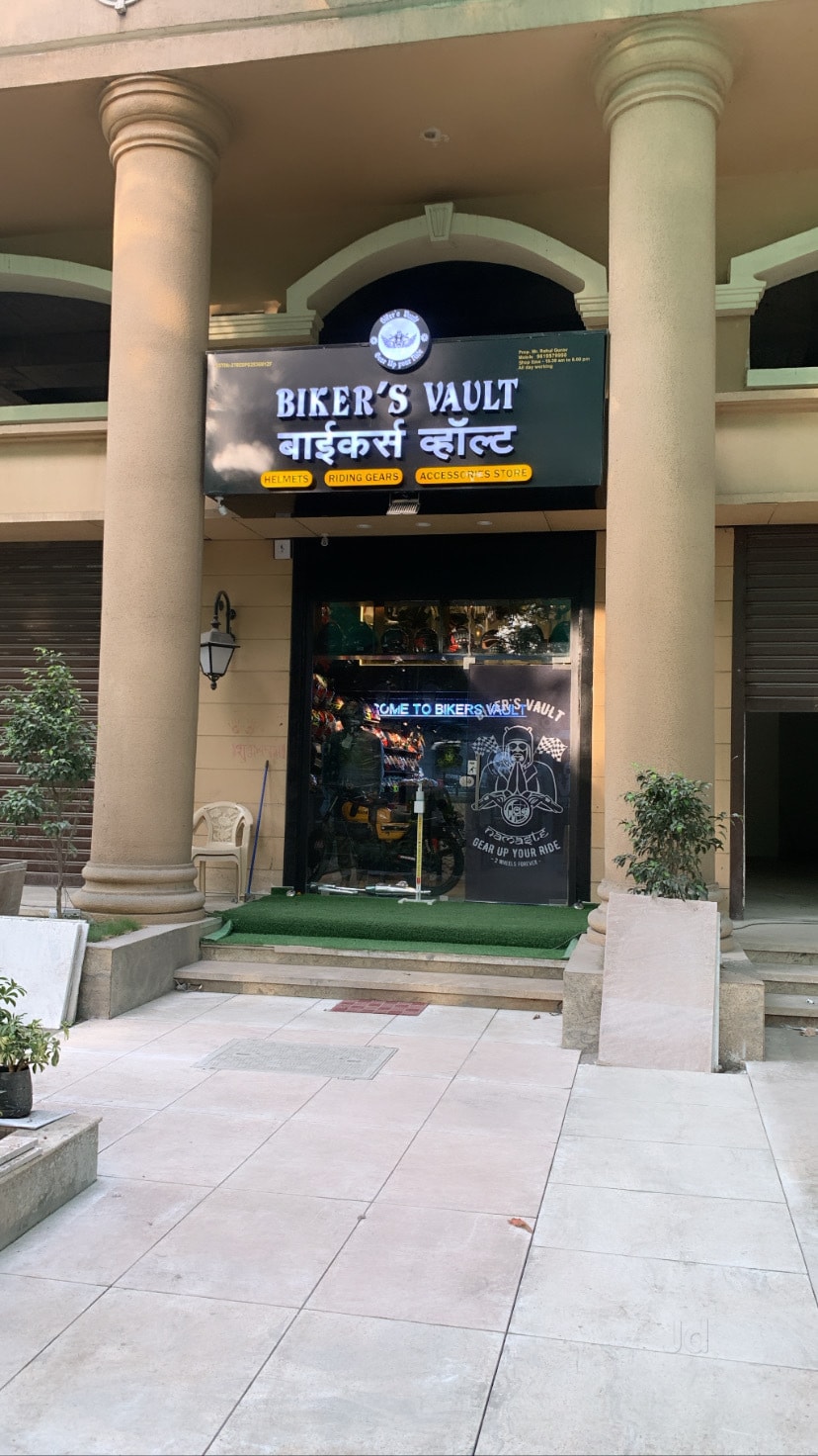 Motorcycle Accessories in Thane West, Thane - Trusted Dealers Near You