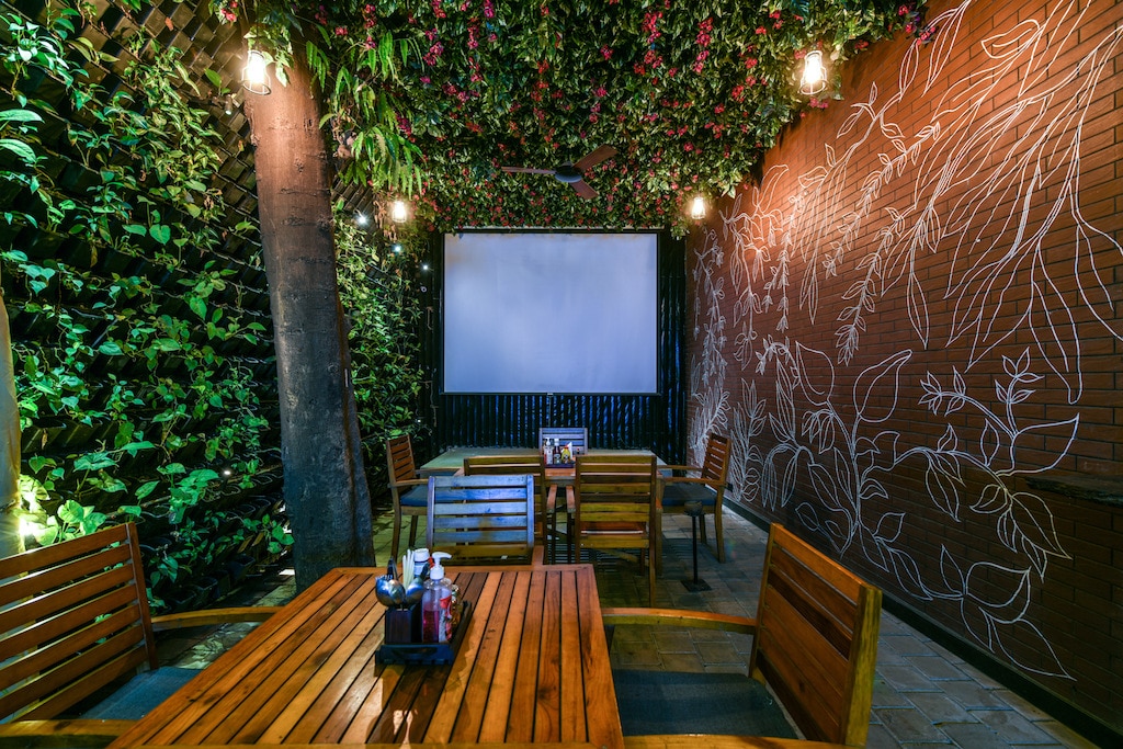 Coffee Culture in Bandra West,Mumbai Order Food Online Best Coffee