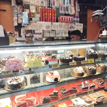 Find list of French Connection Cake Shops in Vapi - The French Connection  Cake Shop Vapi near me - Justdial