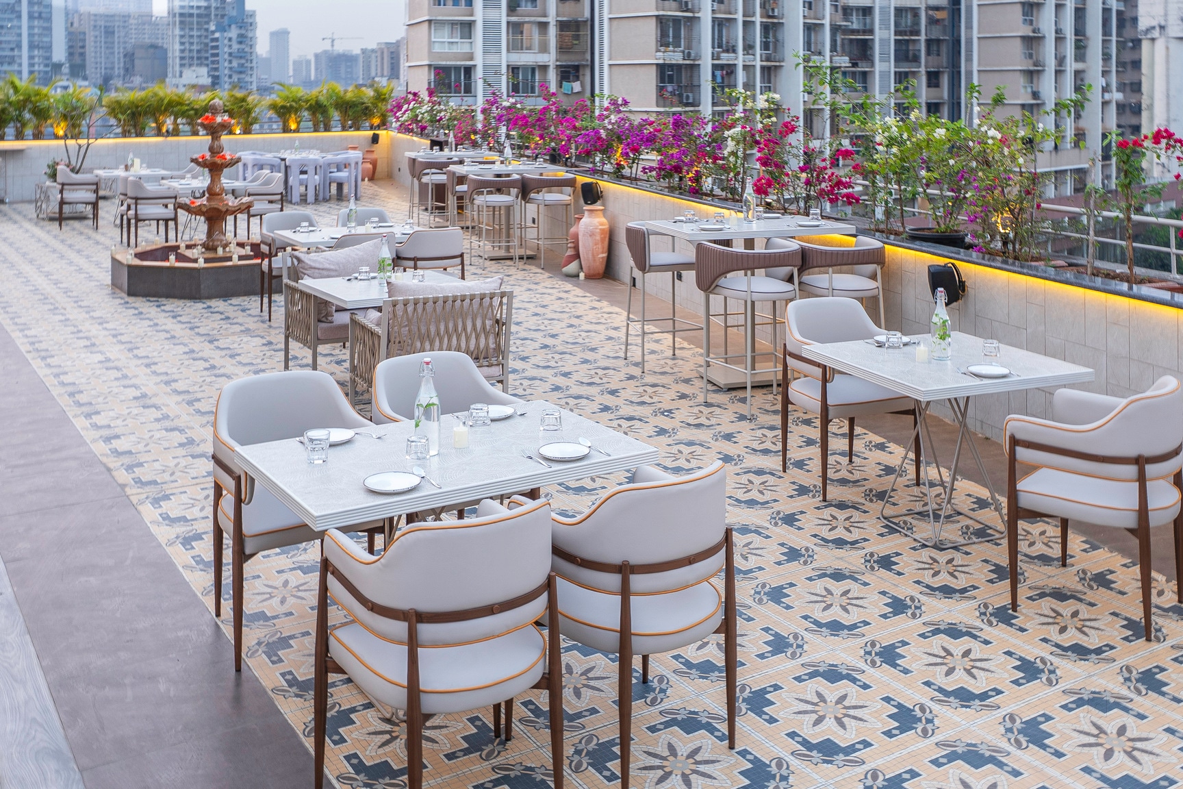 Rootopia Rooftop Veg Kitchen in Goregaon East,Mumbai - Book a Table
