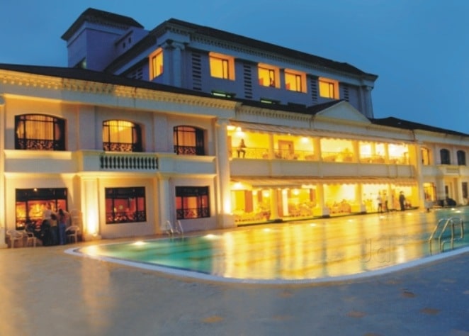 Book The Classique Club Hotel in Andheri West,Mumbai - Best 4 Star