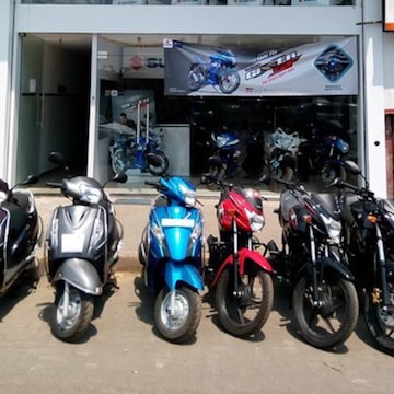 Top Authorised Suzuki Access Scooter Dealers in Goregaon West Best Authorised Suzuki Access Bike Showrooms Justdial
