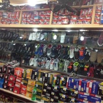 Top Red Chief Shoe Dealers in Dadar West Mumbai Best Red Chief Showrooms Justdial