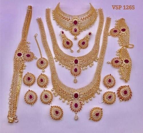 Matte finish imitation jewellery wholesalers online