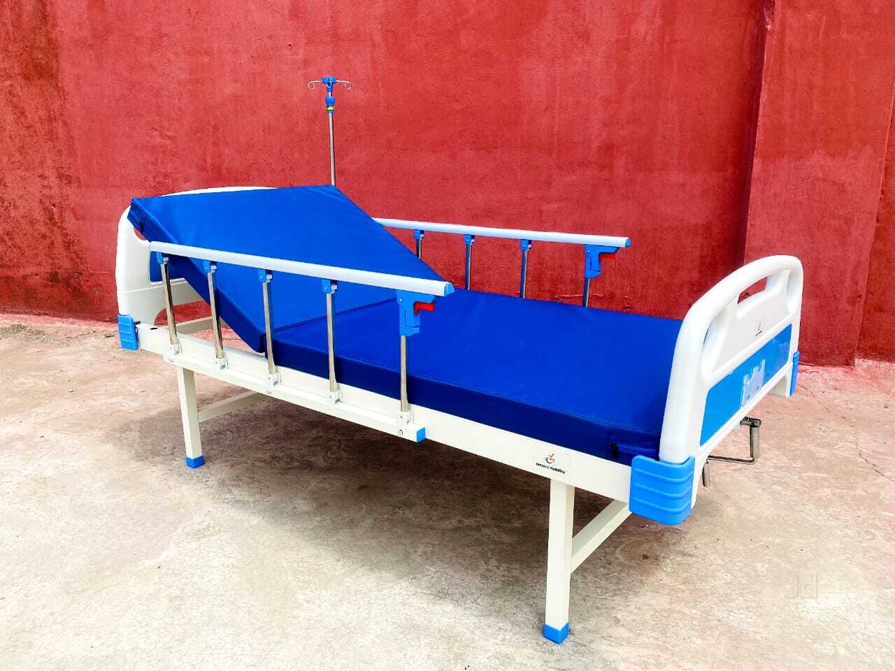 Top Stainless Steel Hospital Bed Dealers in Mumbai near me