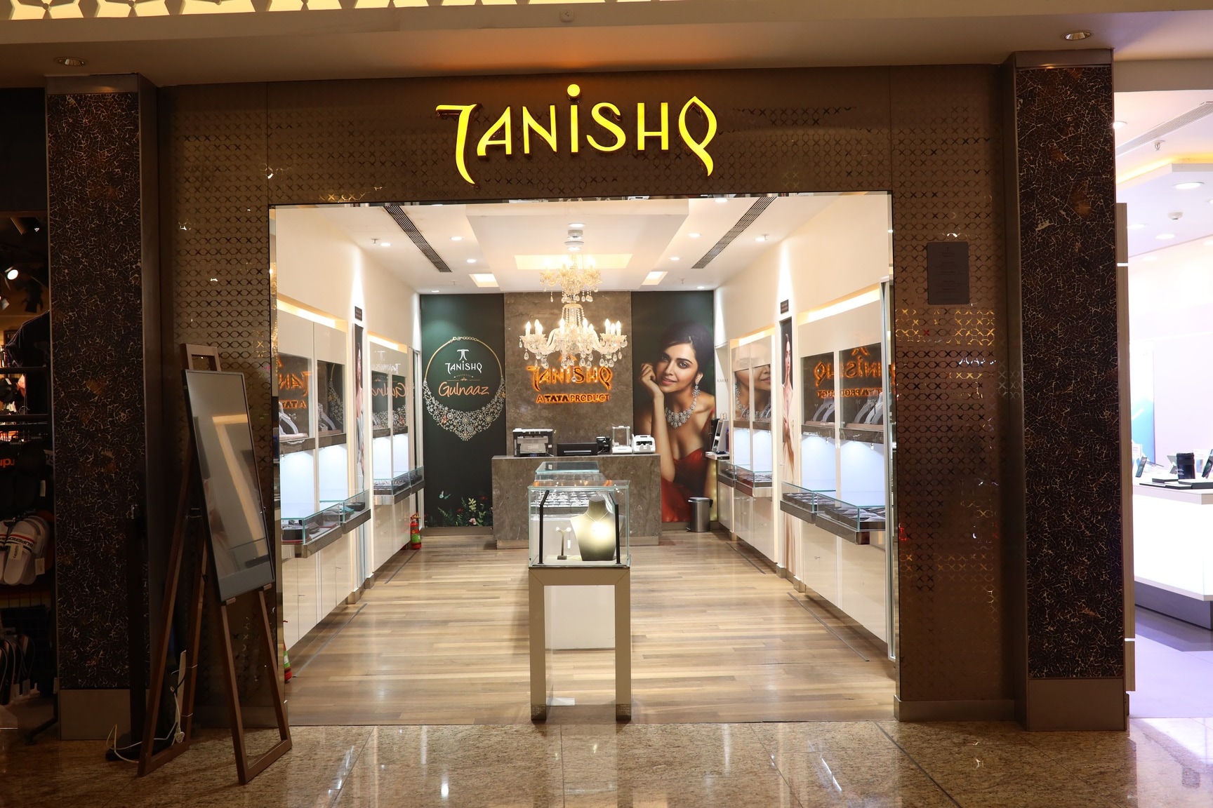 Find list of Tanishq in Turner Road - Gold Jewellery Showrooms-tanishq  Mumbai near me - Justdial