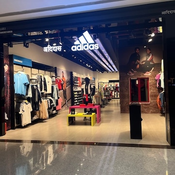 adidas phoenix mall