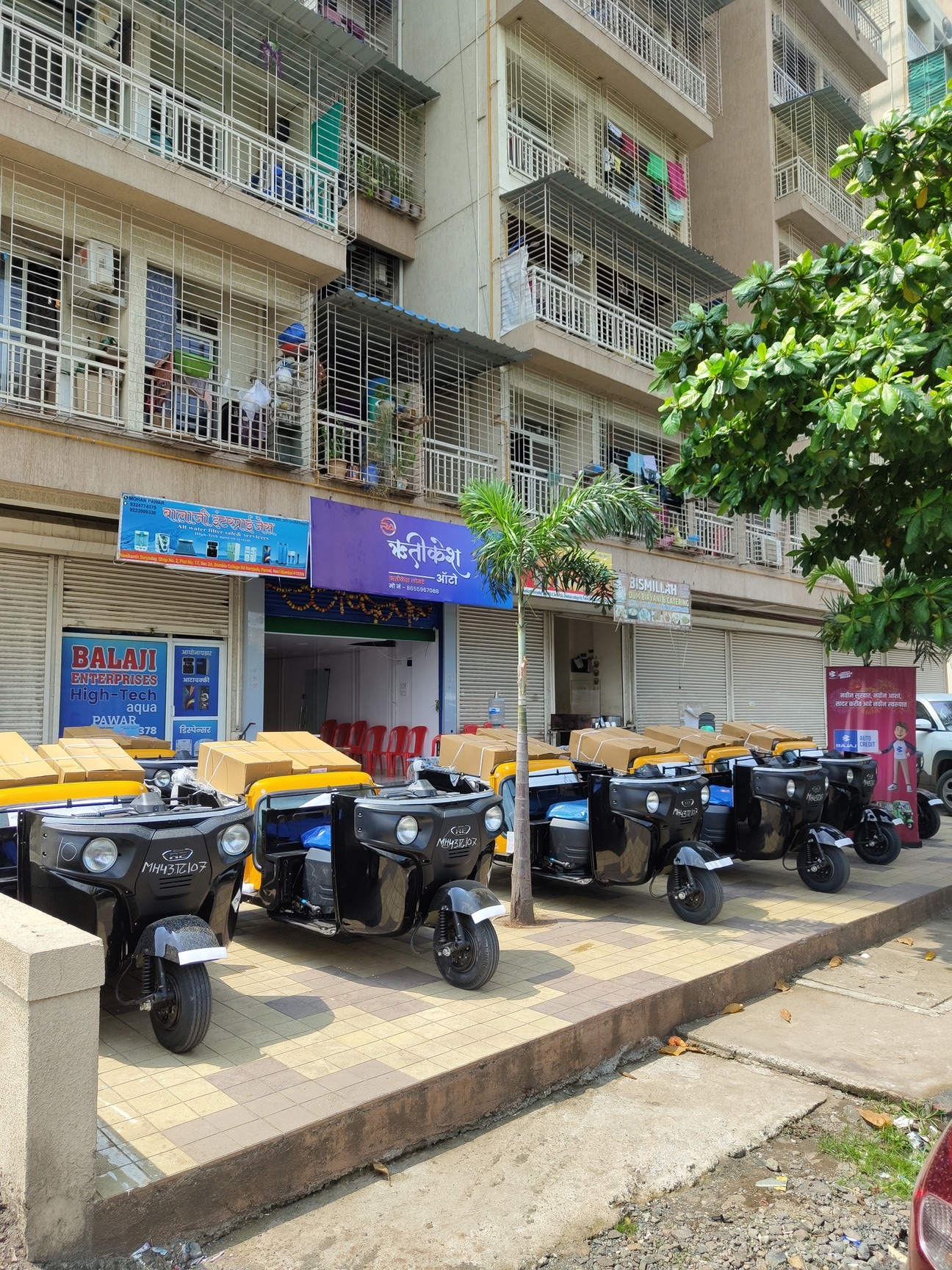 Top Bajaj Auto Rickshaw Dealers in Mumbai - Best Bajaj Auto Rickshaw  Showrooms - ऑटो रिक्शा डीलर्स-बजाज, मुंबई - Justdial