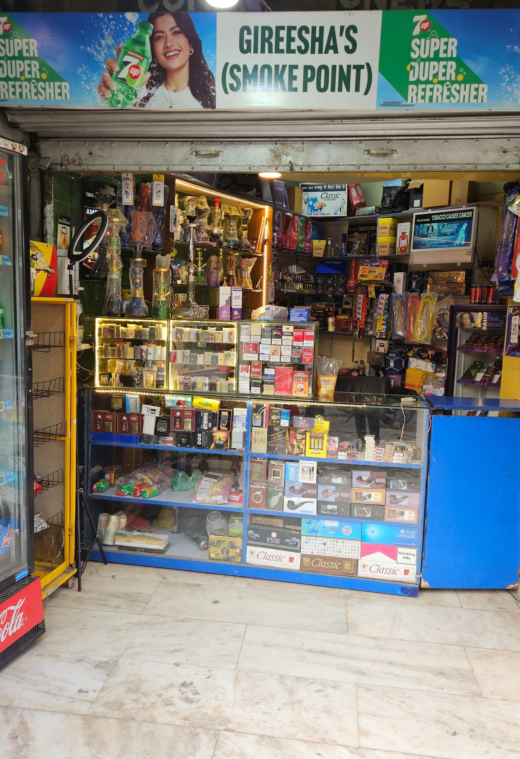 Top Smoking Product Dealers in Bhopal near me