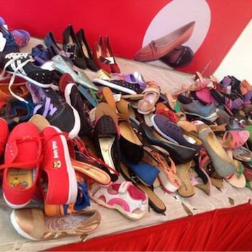 Bata showroom kamothe shop