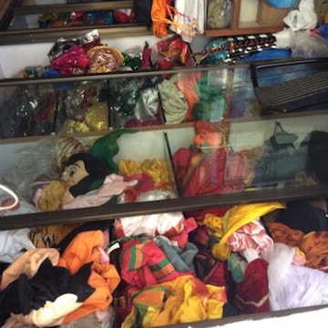 Galaxy Dresswala in Airoli Navi Mumbai Best Costumes On Rent For Drama near me in Navi Mumbai Justdial