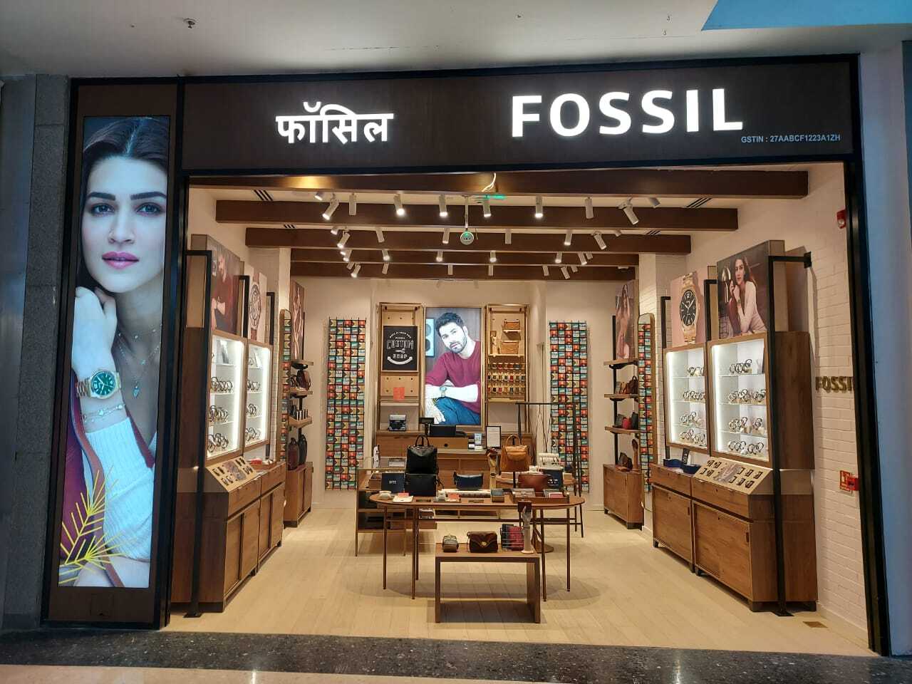 indiranagar fossil store