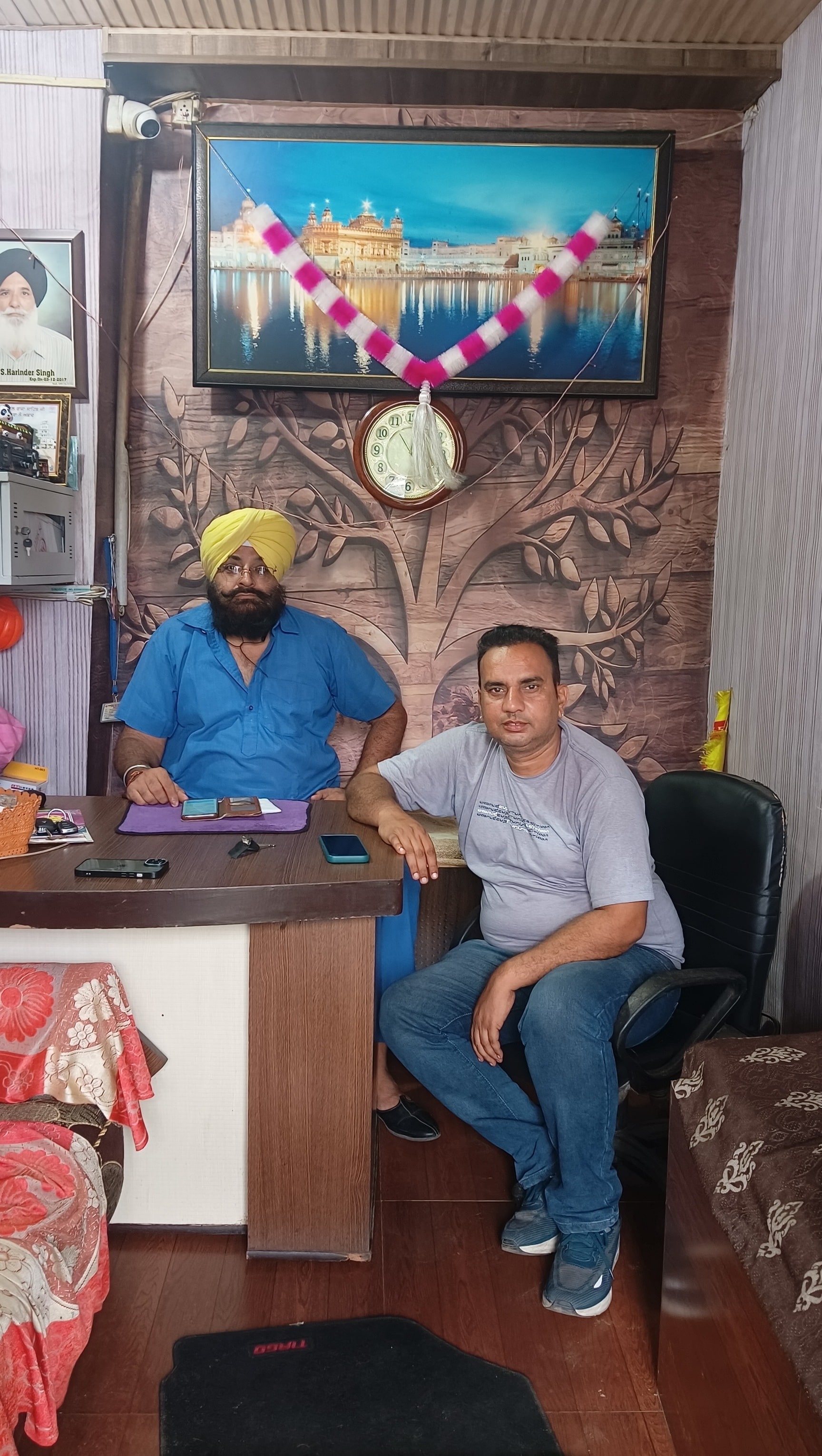 ☺︎  Top Taxi Services For Chandigarh in Santokhgarh, Una Himachal