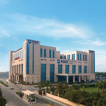 Max Super Speciality Hospital in noida