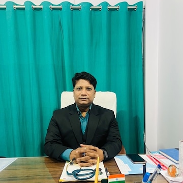Dr Ajit Kishor, general physician in Patna