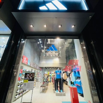 Adidas store in pune best sale