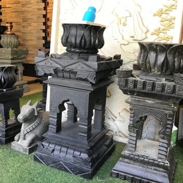 Top Tulsi Stand Wholesalers in Hadapsar - Best Tulsi Pot