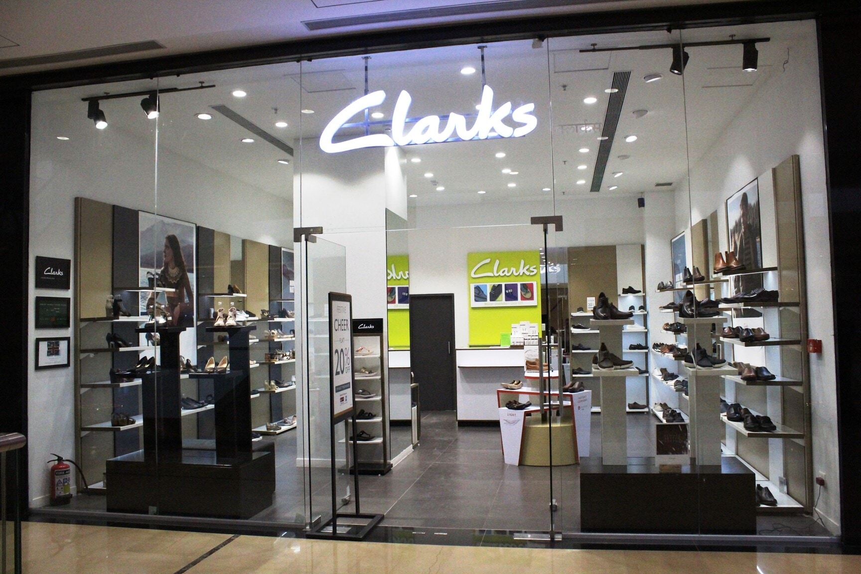 Mall clarks hot sale
