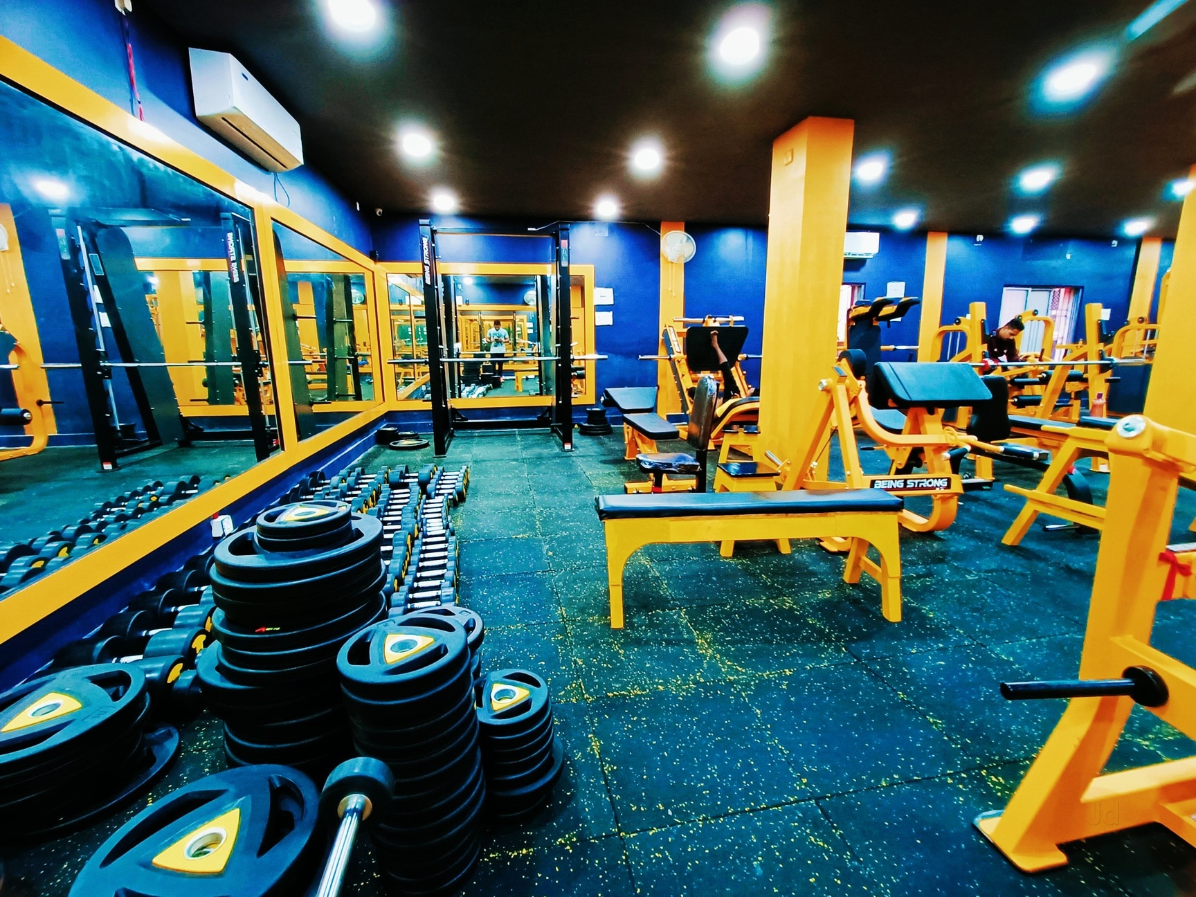 Weight Training at BE STRONG GYM
