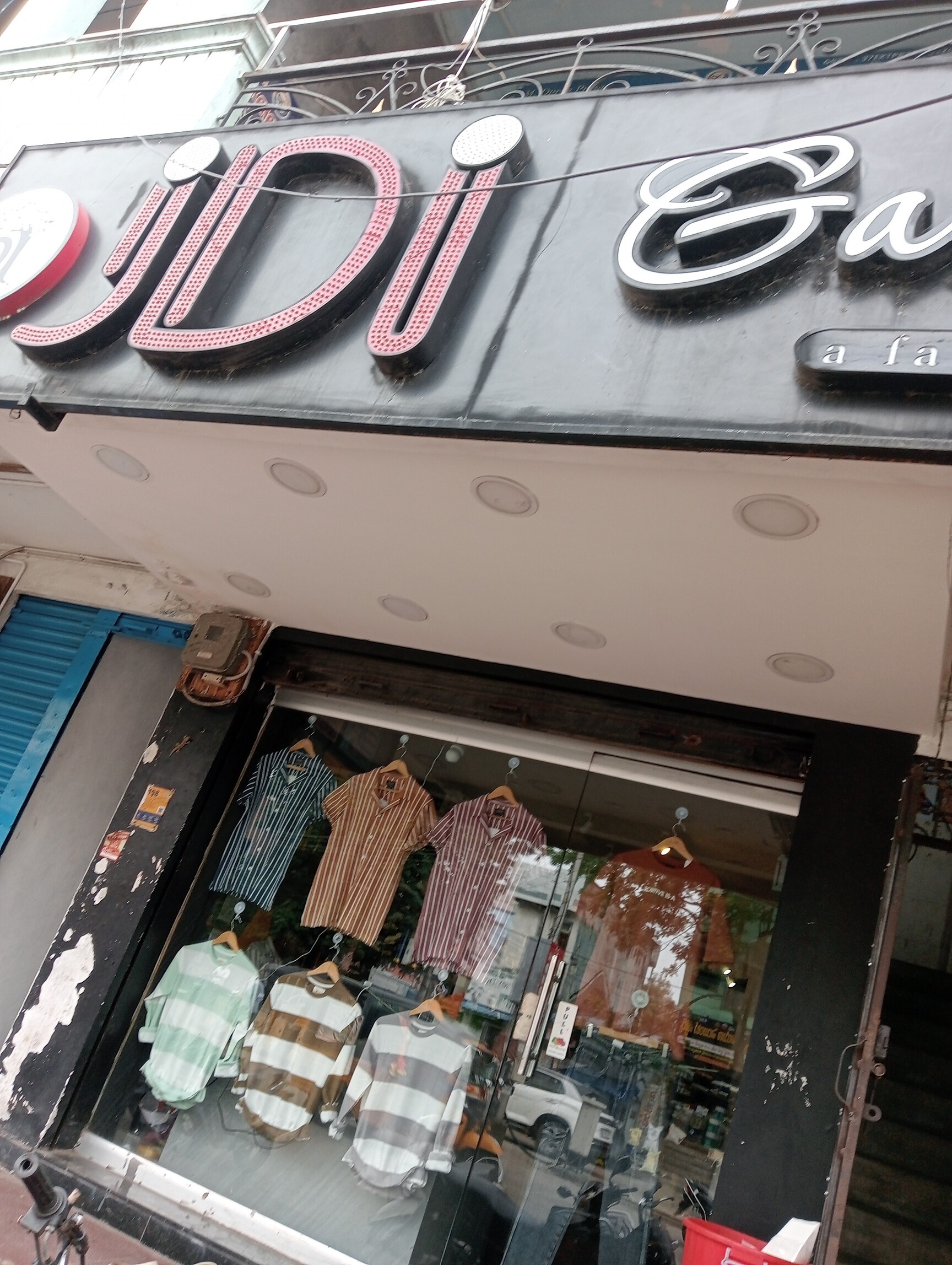 Top Zodiac Men Readymade Garment Retailers in Visakhapatnam - Best