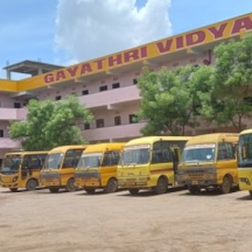 HAL 20+ State Board Schools in Moosapet - 𝗙𝗲𝗲𝘀