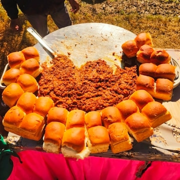 Sharma Chaat Bhandar