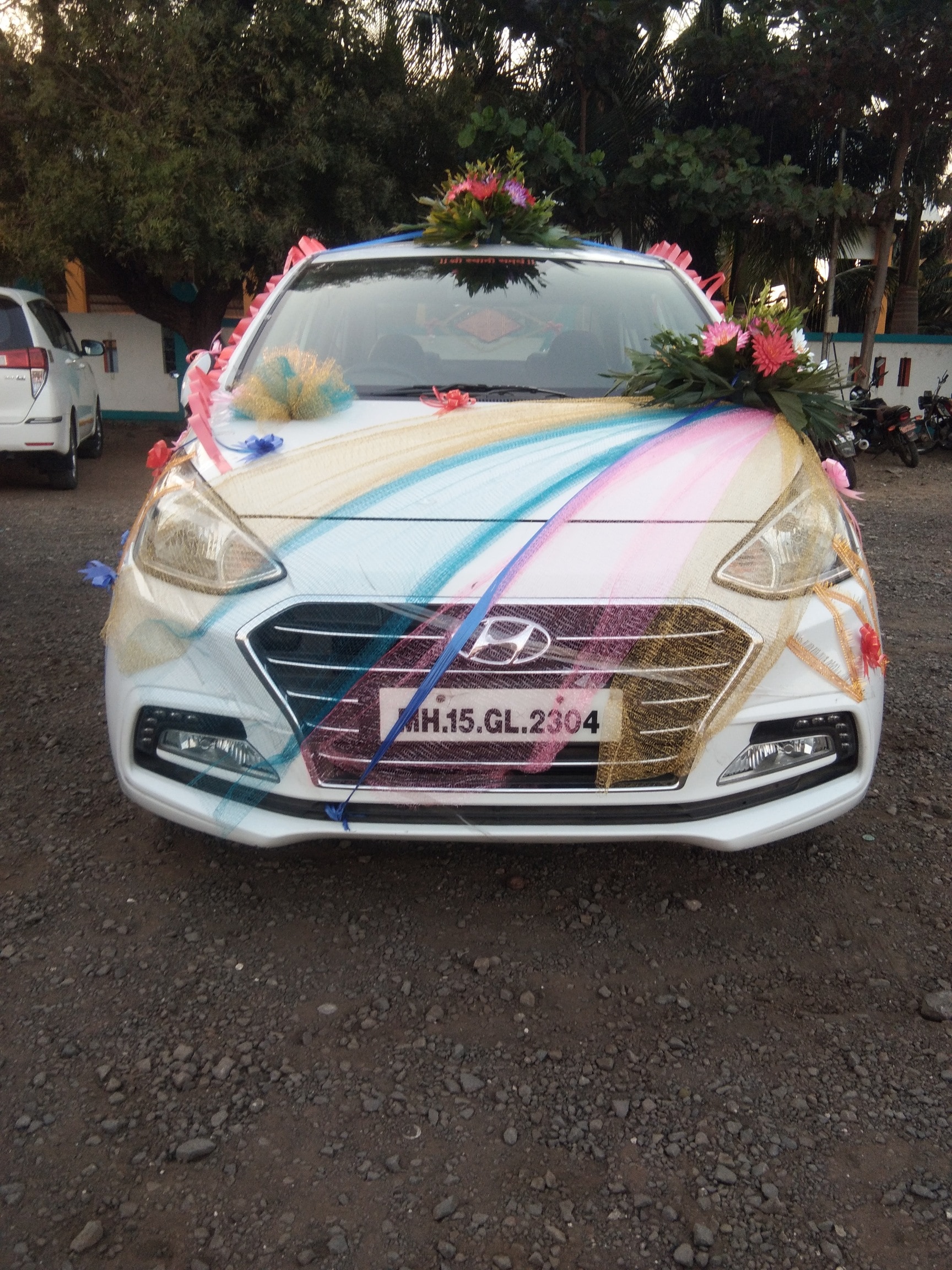 ☺︎ Top Force Car Rental in Mahabaleshwar - Best Force Car