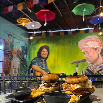 RESTAURANTS BARS IN SONITPUR visual data 6