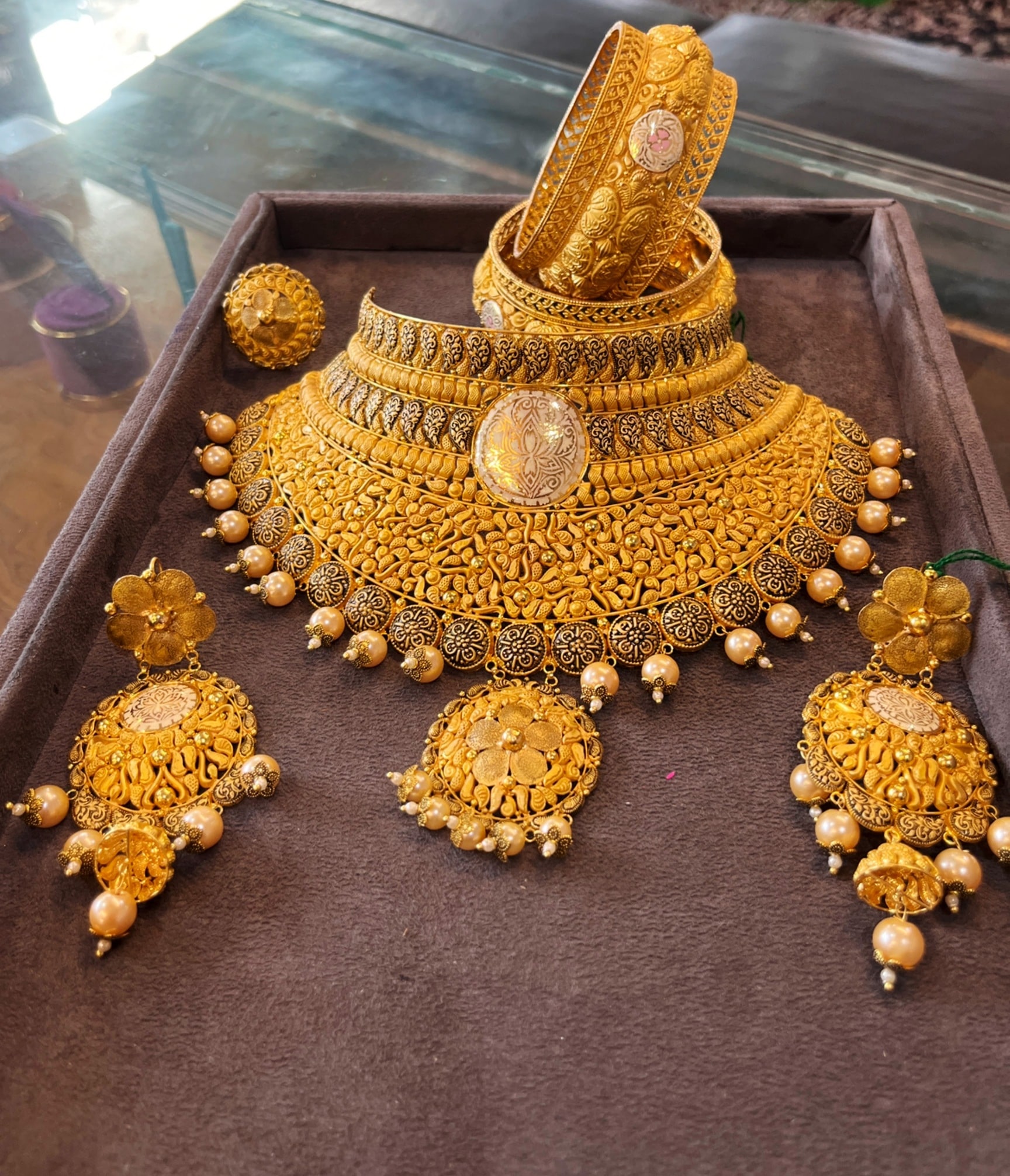 Top Gold Valuers in Srinagar - Best Cash For Gold - Justdial