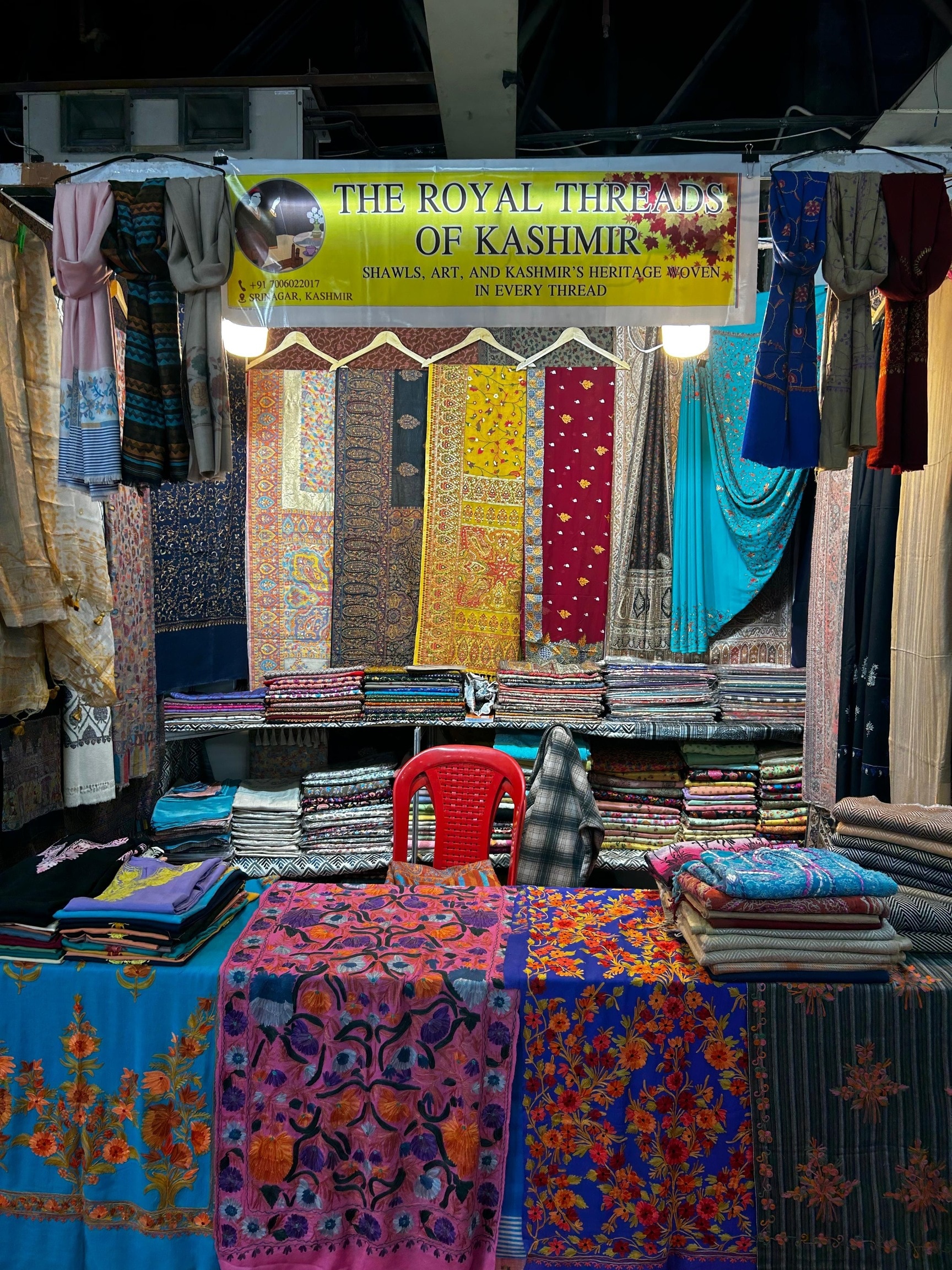 kashmiri shawl stall