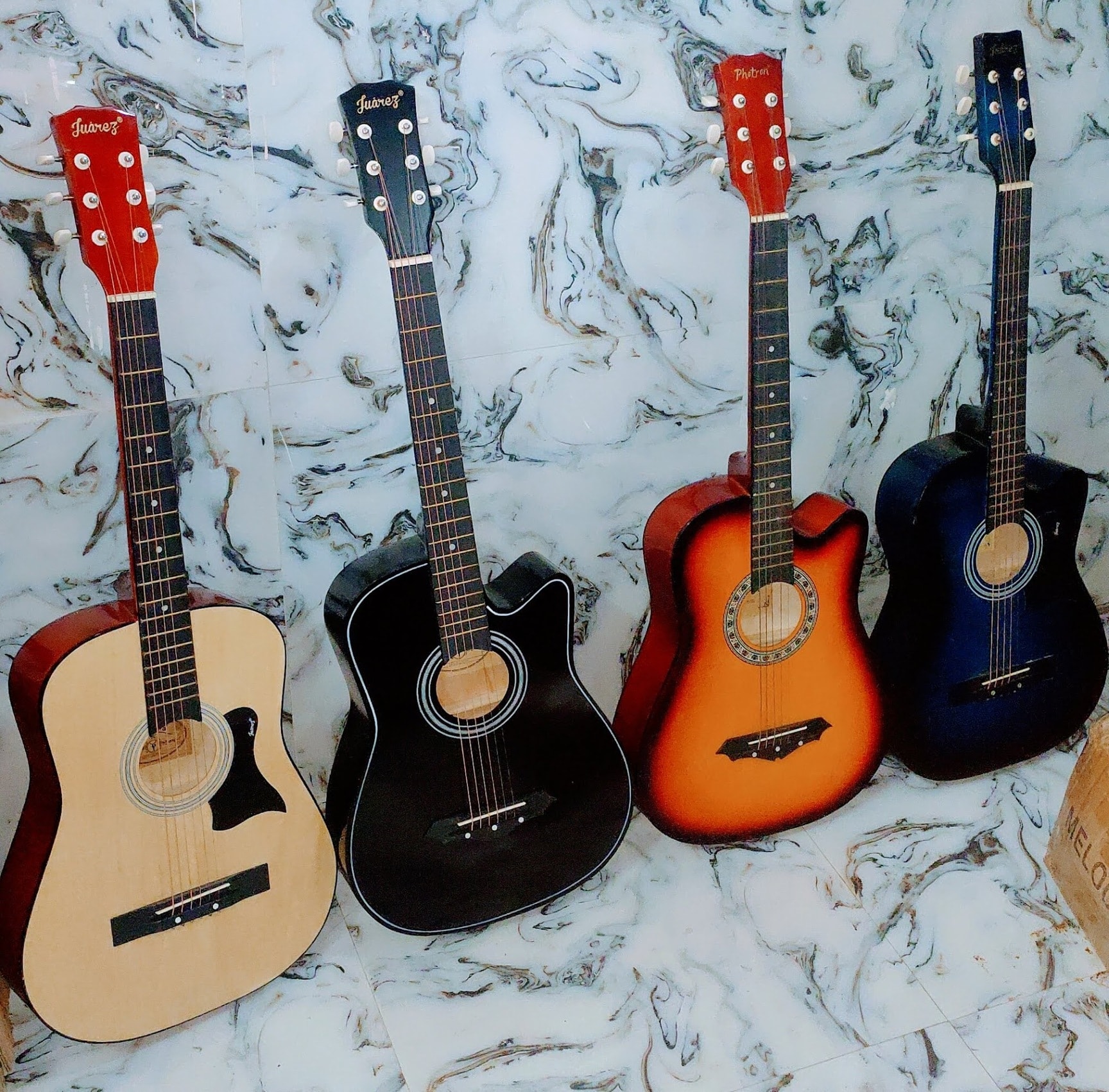 Guitar shop in mira road new arrivals