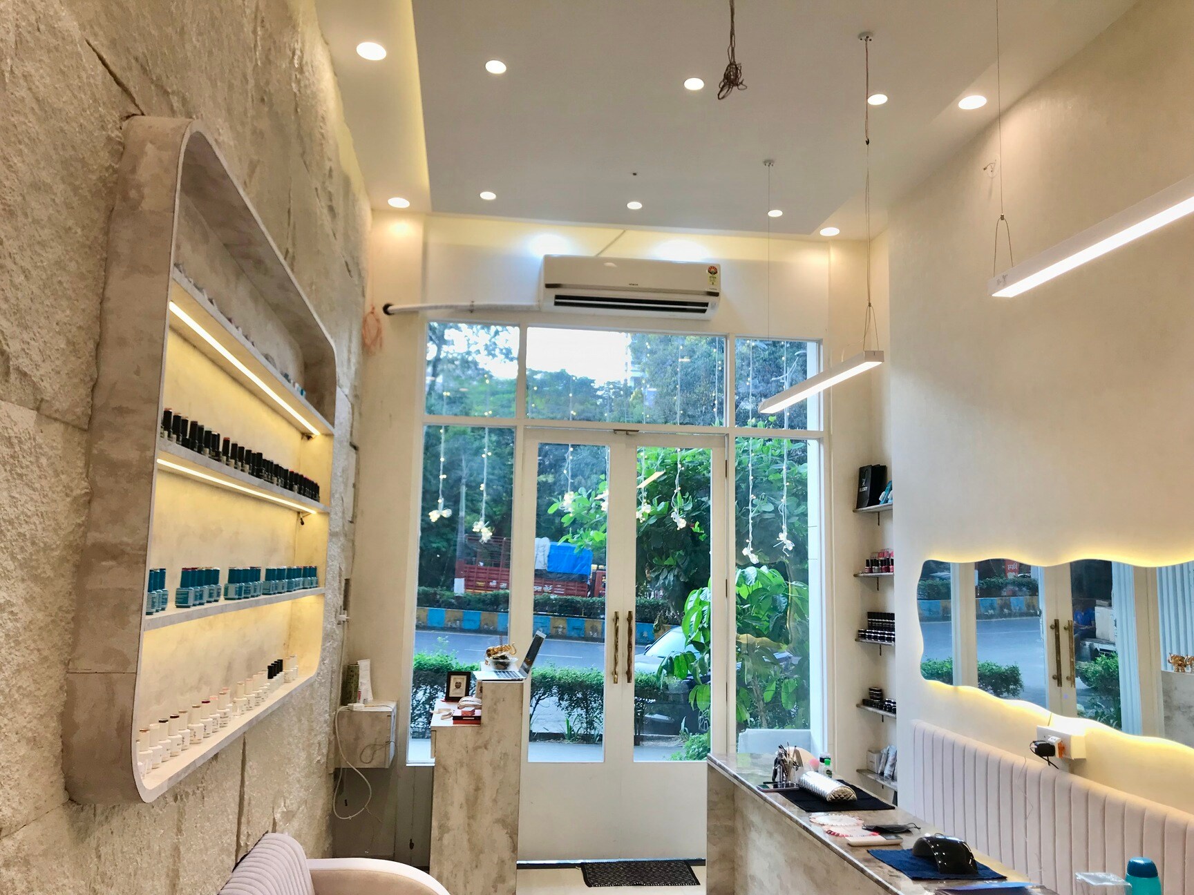 Xoxo Get Nailed in S R Pawar Nagar,Thane - Best Nail Spas near me