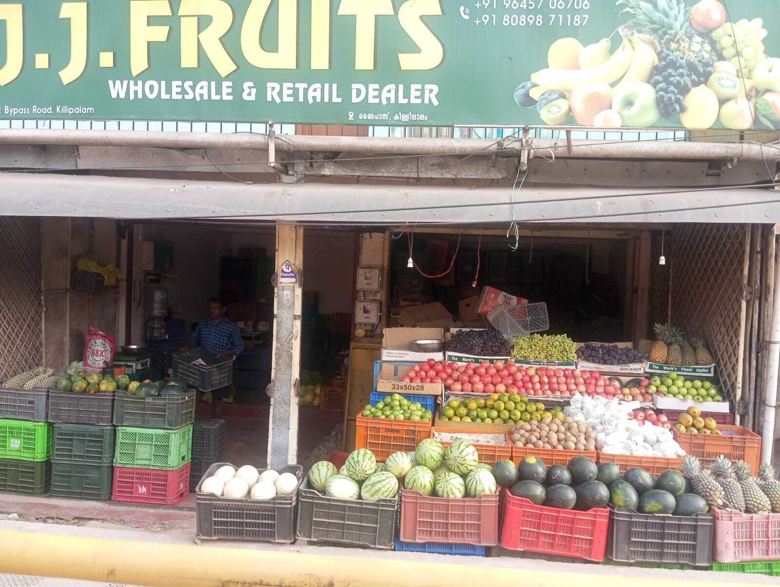 FRUiTS 157号〜161号、173号 J J Fruits in Manacaud,Thiruvananthapuram - Best Fruit Wholesalers