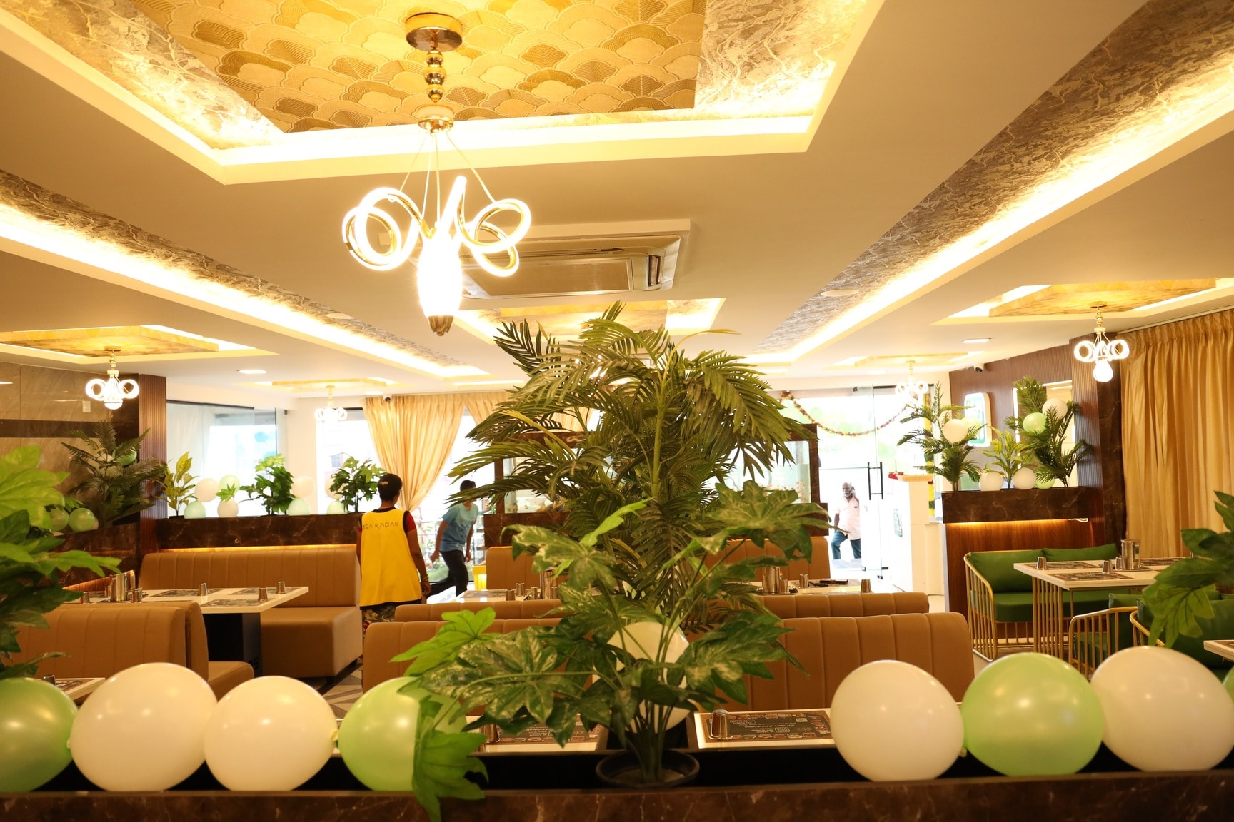 Veganovtrichy.com – Authentic Vegan Dining in Trichy