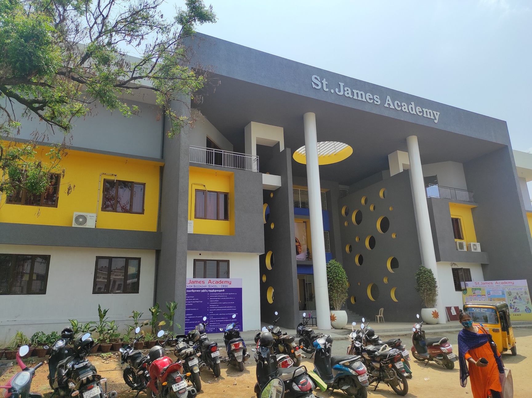 Explore nearby services around St James Academy CBSE in