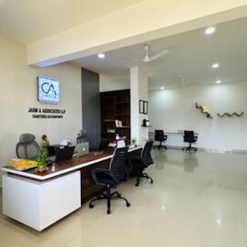 J A S M & Associates LLP