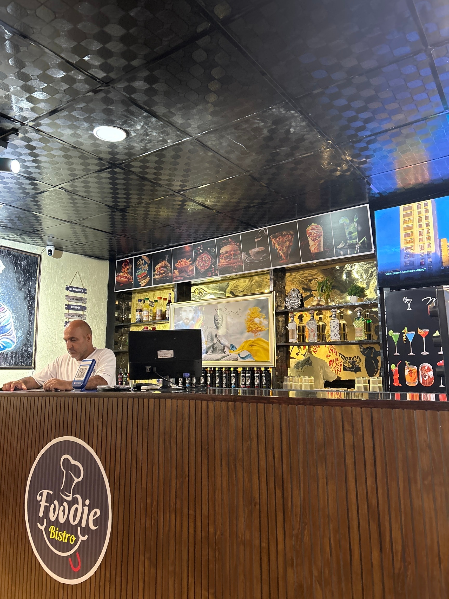 Foodie Bistro